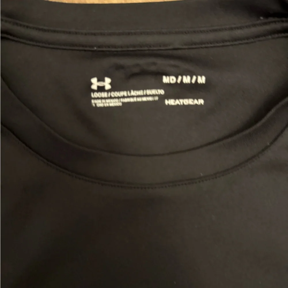 Under Armour Men's Black Short Sleeve Tee - Picture 3 of 5